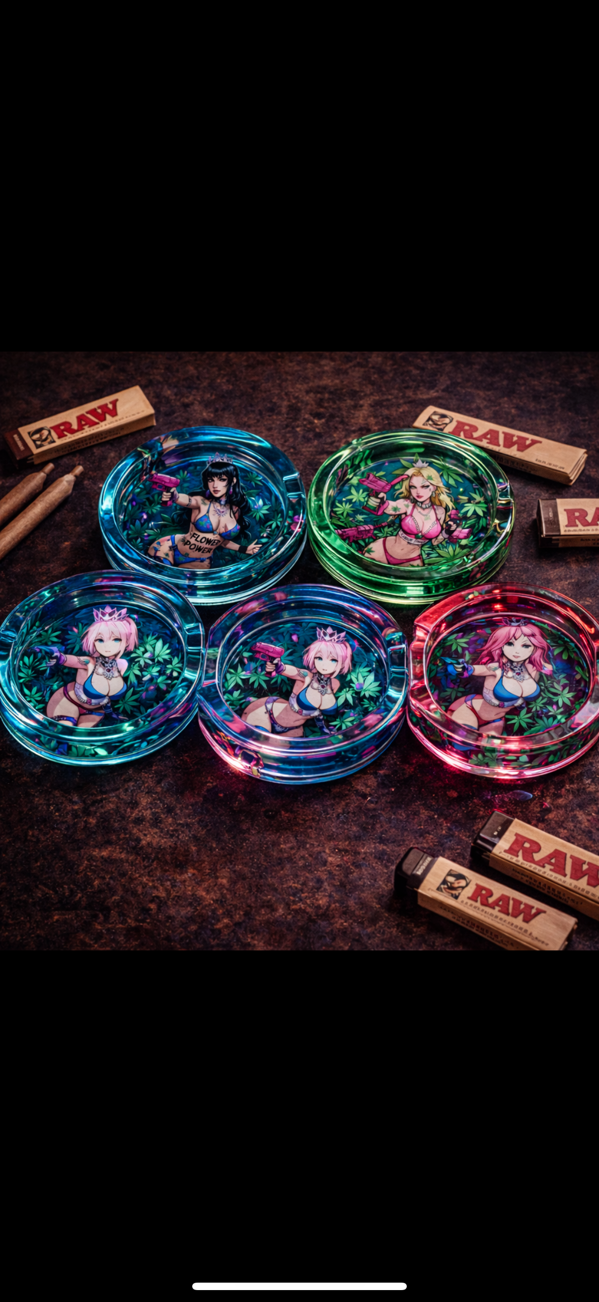 Flower Power Round Glass Ashtray - Assorted (8.5x3.5cm)